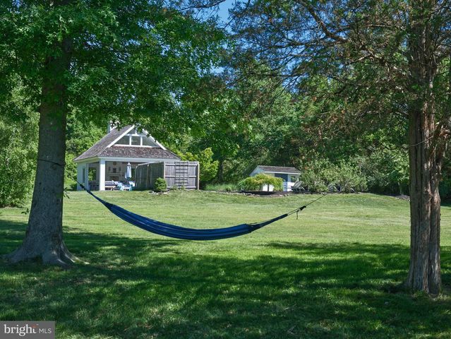 310 DURHAM RD, Ottsville, PA 18942