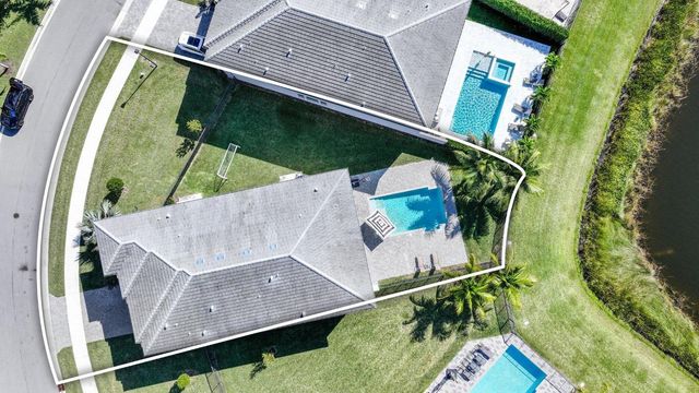 8116 Laurel Falls Drive, Boca Raton, FL 33496