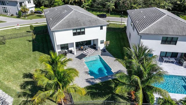 8116 Laurel Falls Drive, Boca Raton, FL 33496