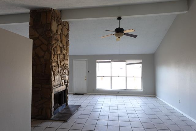 14827 Waterside Drive, Houston, TX 77015