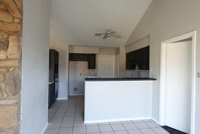 14827 Waterside Drive, Houston, TX 77015