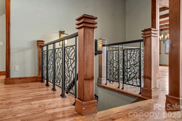 241 Glen Eagle Drive, Waynesville, NC 28786