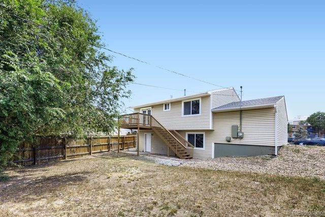 7530 Hilltop Circle, Denver, CO 80221