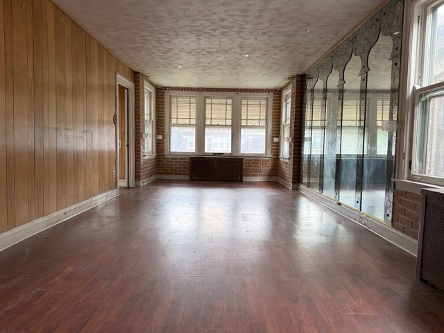 7521 S Aberdeen Street, Chicago, IL 60620