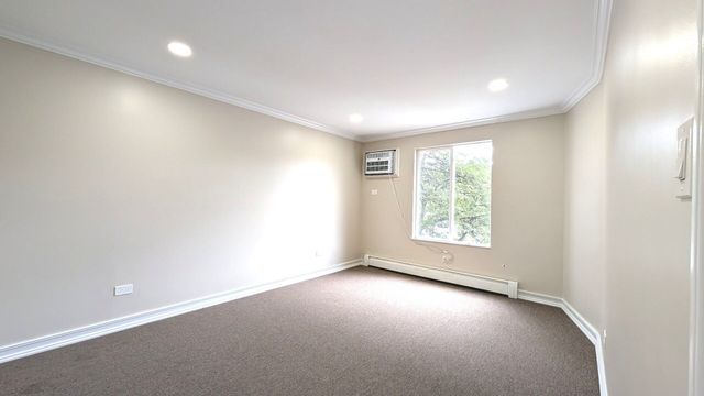 7 Crestview Lane 9, Vernon Hills, IL 60061
