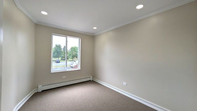 7 Crestview Lane 9, Vernon Hills, IL 60061