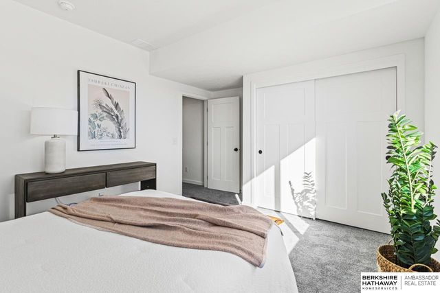 14811 Bruning Street, Bennington, NE 68007