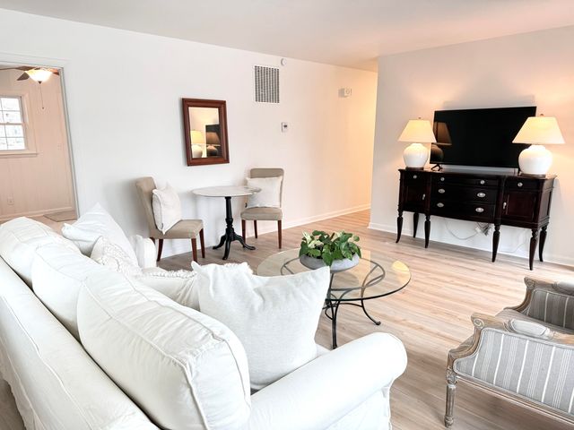 110 Tulip Drive, Frankfort, KY 40601