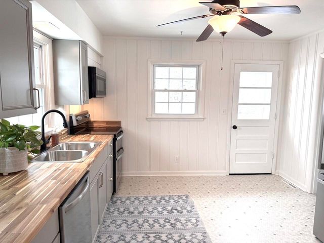 110 Tulip Drive, Frankfort, KY 40601