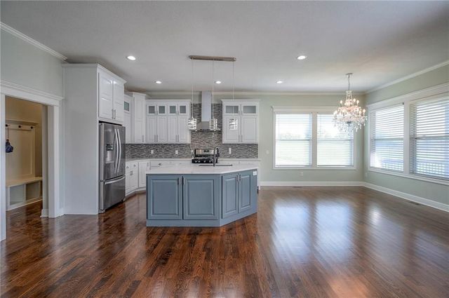 449 N 86th Street, Kansas City, KS 66112