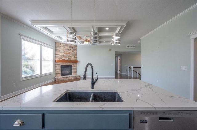 449 N 86th Street, Kansas City, KS 66112