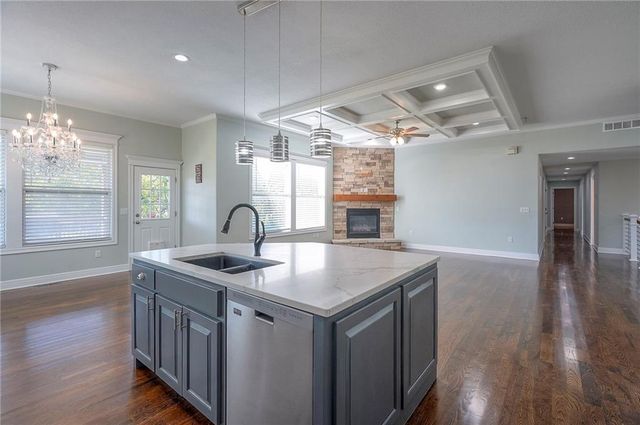 449 N 86th Street, Kansas City, KS 66112