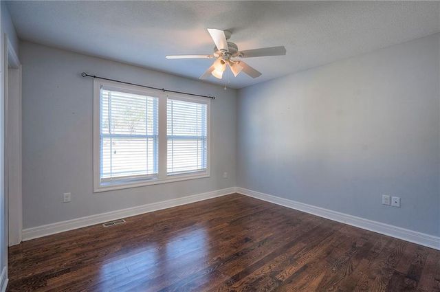 449 N 86th Street, Kansas City, KS 66112