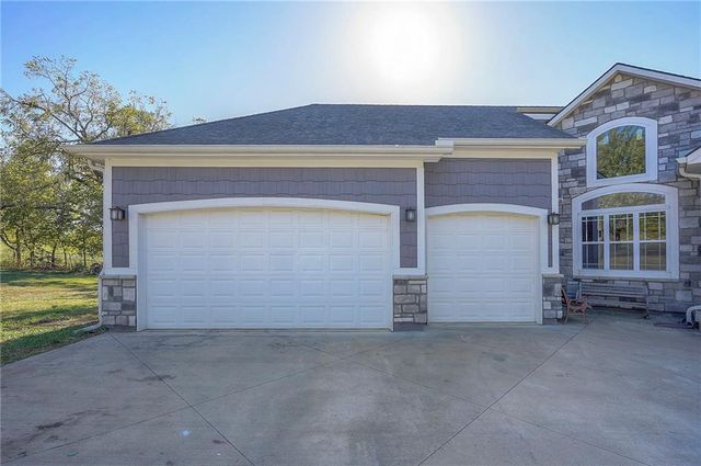 449 N 86th Street, Kansas City, KS 66112