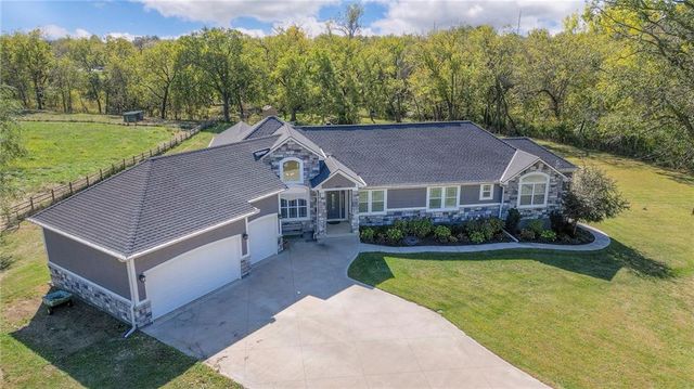 449 N 86th Street, Kansas City, KS 66112