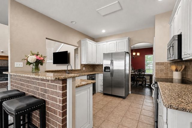 103 Tusk Court, Weatherford, TX 76085