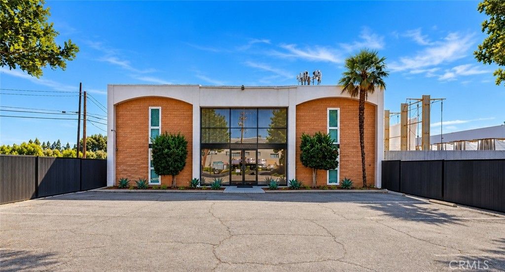 1450 W Industrial Park, Covina, CA 91722 — exterior