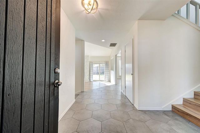 3208 Castlerock Road, Oklahoma City, OK 73120
