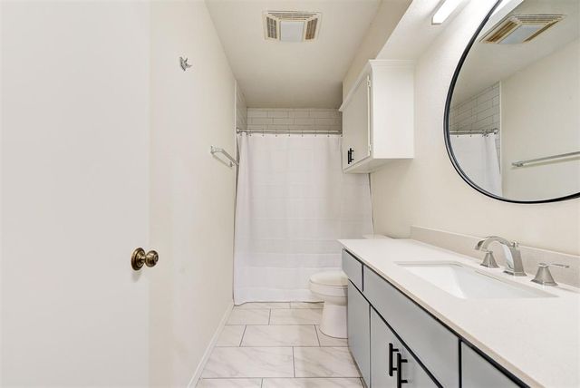 3208 Castlerock Road, Oklahoma City, OK 73120
