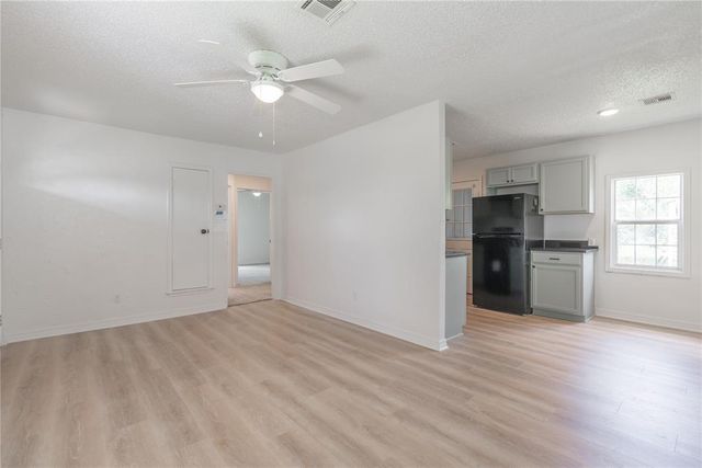 3405 S Woodward Avenue, Oklahoma City, OK 73119