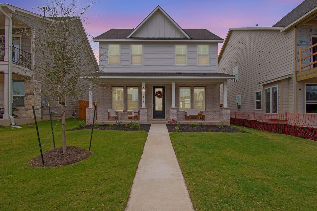 124 Barret DR, Liberty Hill, TX 78642