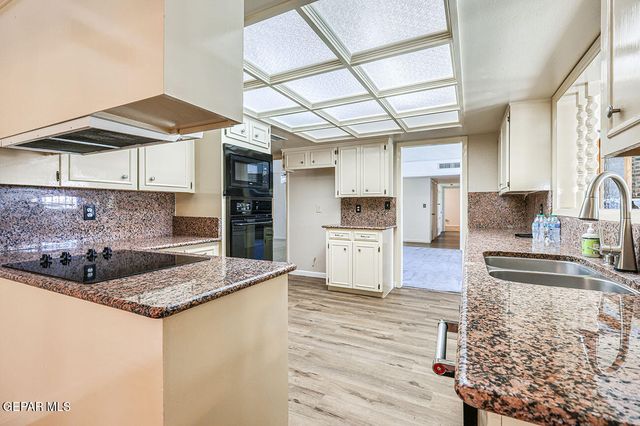 6308 WILDWOOD Court, El Paso, TX 79912