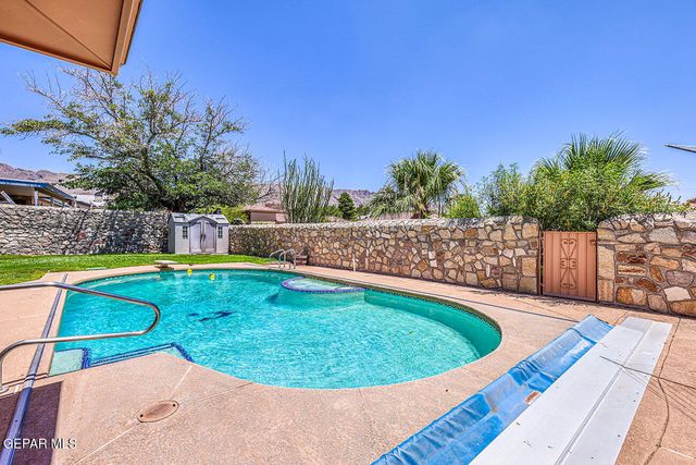 6308 WILDWOOD Court, El Paso, TX 79912