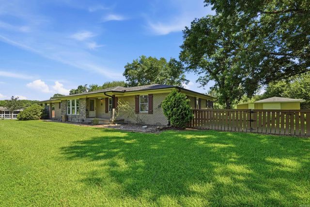 368 Hwy 64, Conway, AR 72032