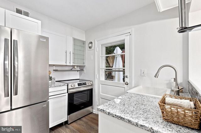 710 DRYDEN ST, Silver Spring, MD 20901