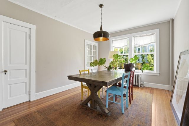 63 Dryads Grn, Northampton, MA 01060