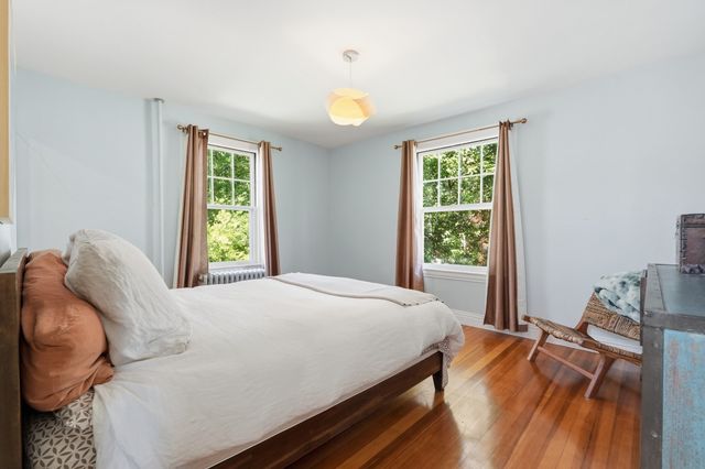 63 Dryads Grn, Northampton, MA 01060