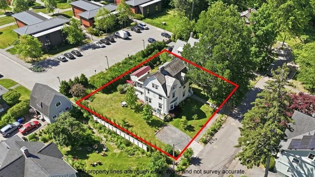 63 Dryads Grn, Northampton, MA 01060