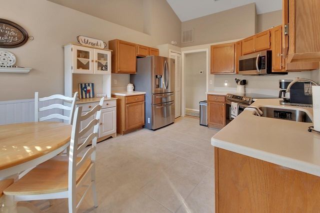 1449 7TH AVENUE, Deland, FL 32724