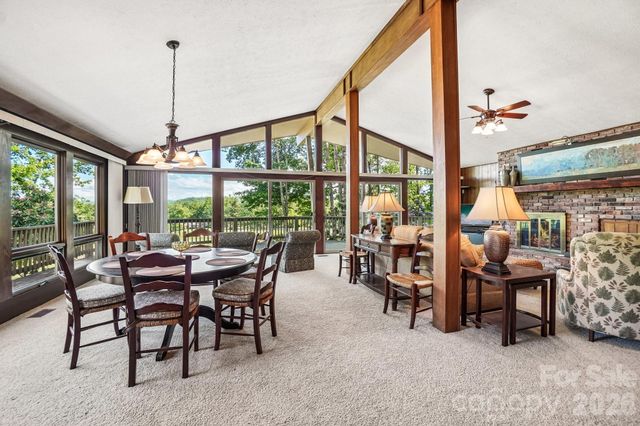 3 Greenbriar Woods Circle, Etowah, NC 28729