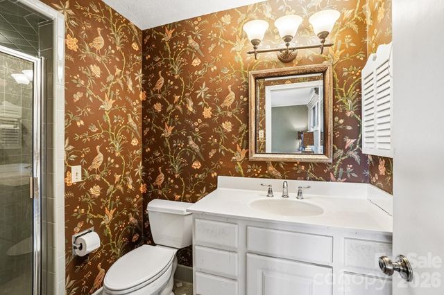 3 Greenbriar Woods Circle, Etowah, NC 28729