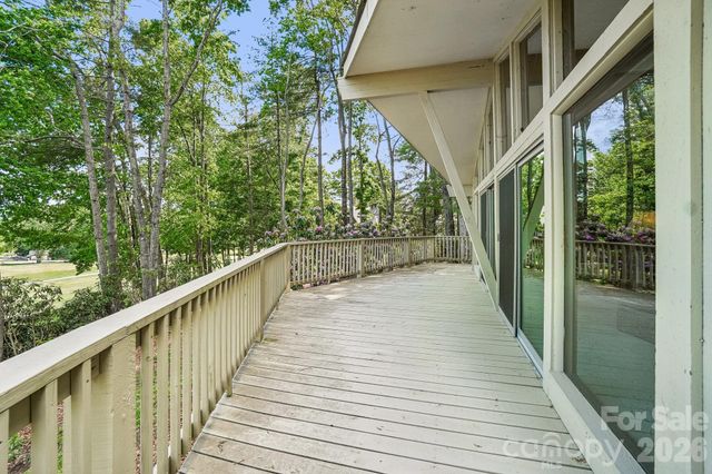 3 Greenbriar Woods Circle, Etowah, NC 28729