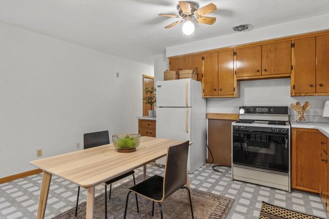 136 Taylor Street, Cottage Grove, WI 53527