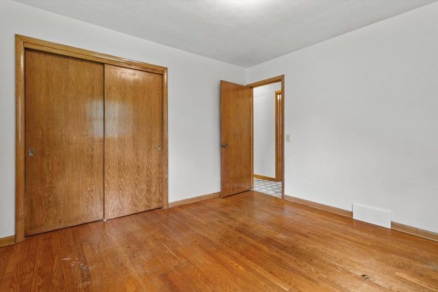 136 Taylor Street, Cottage Grove, WI 53527