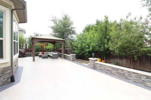 5800 Viejo DR, Austin, TX 78738