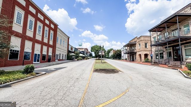 85 Rock Mill Trail, Senoia, GA 30276