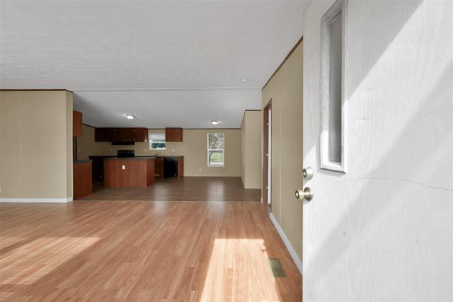 25414 T K C Road, Tomball, TX 77375