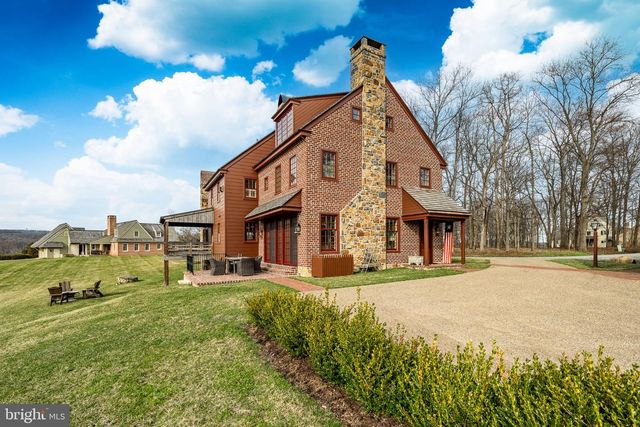 202 PRIVET LN, Elverson, PA 19520