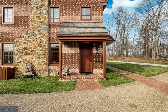 202 PRIVET LN, Elverson, PA 19520