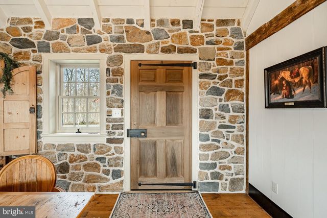 202 PRIVET LN, Elverson, PA 19520