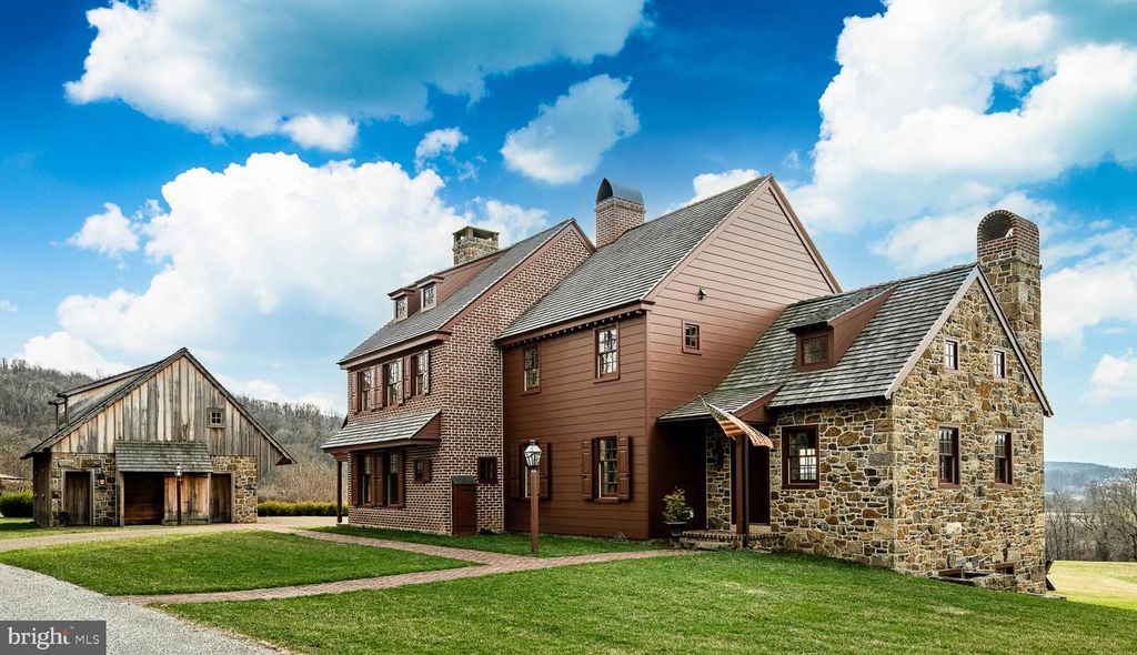 202 PRIVET LN, Elverson, PA 19520