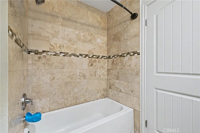 7329 Sausalito, West Hills, CA 91307