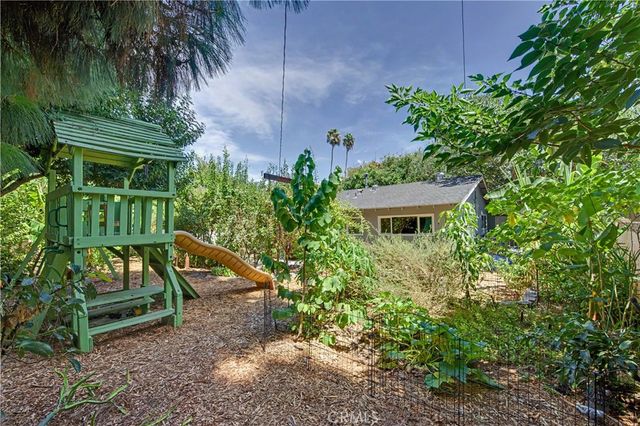 7329 Sausalito, West Hills, CA 91307
