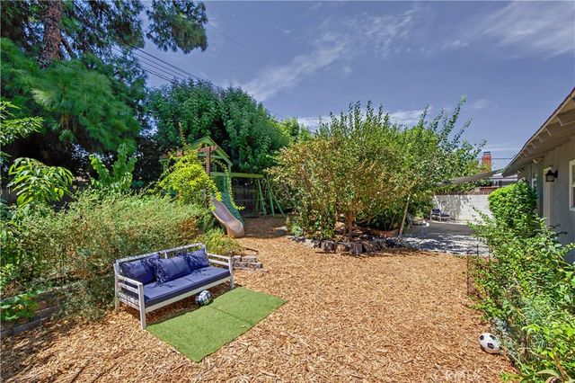7329 Sausalito, West Hills, CA 91307