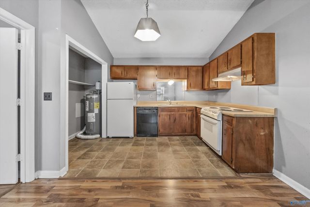 3617 Squaw Valley Drive SW, Huntsville, AL 35805