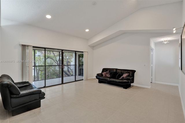 7525 NW 61st Ter 804, Parkland, FL 33067